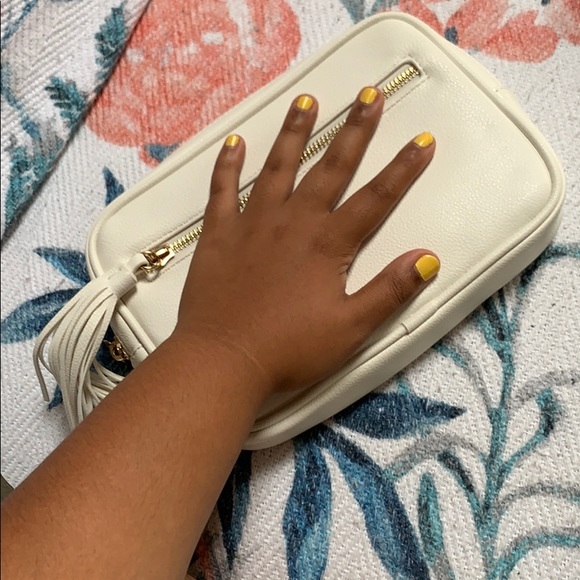 White Medium Handbag/Fanny pack - Picture 13 of 13